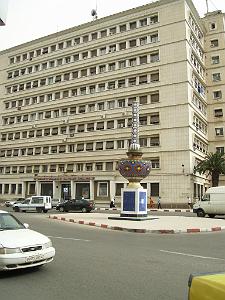 179-ORAN-Juin06-immeuble de l'E.G.A(electricite et gaz d'Algerie)